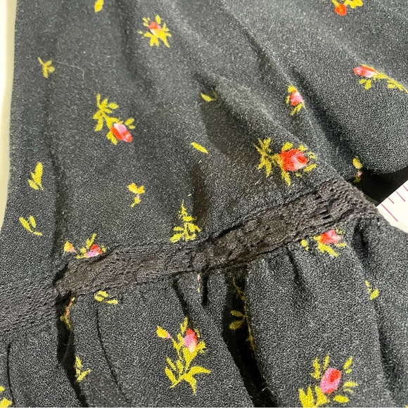 🌸3 for $20 Top Romantic Boho floral Long Sleeve Blouse Size M Flare Bell Sleeve - Picture 13 of 13